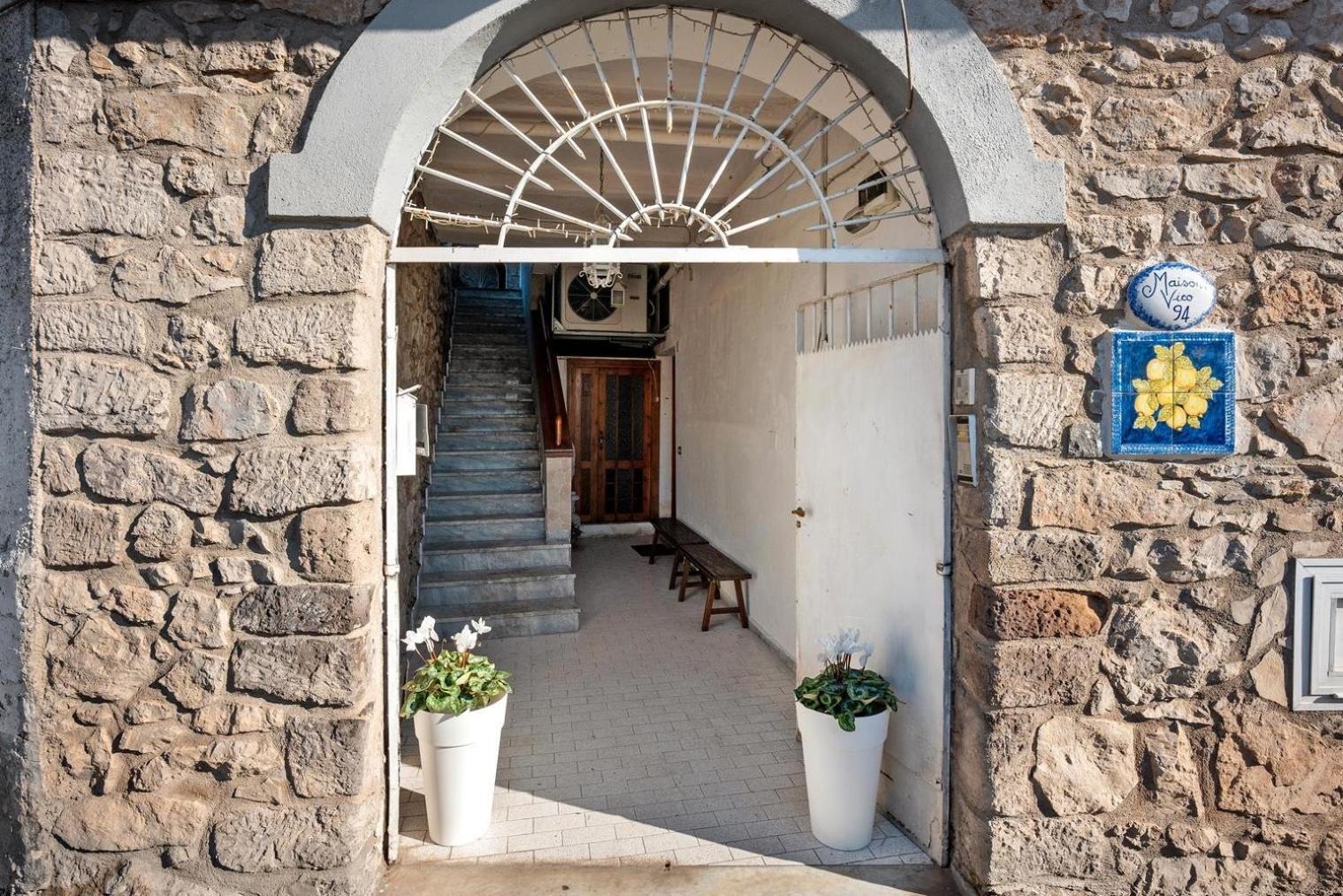 Maison Vico94 Vico Equense Exterior photo